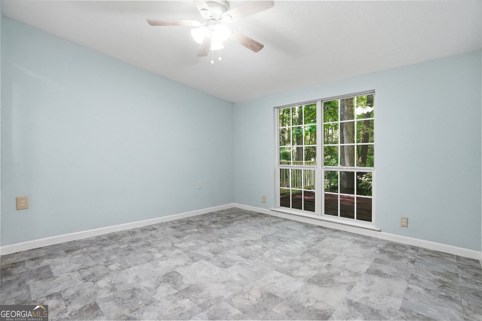 327 Lewis Circle Commerce - Photo 16