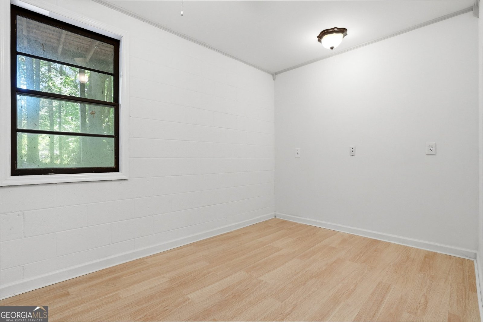 327 Lewis Circle Commerce - Photo 17