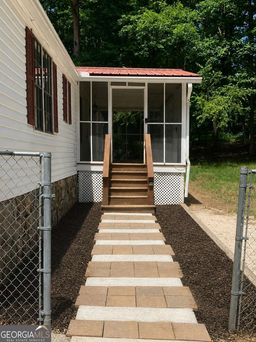 400 Kellogg Drive Colbert - Photo 8