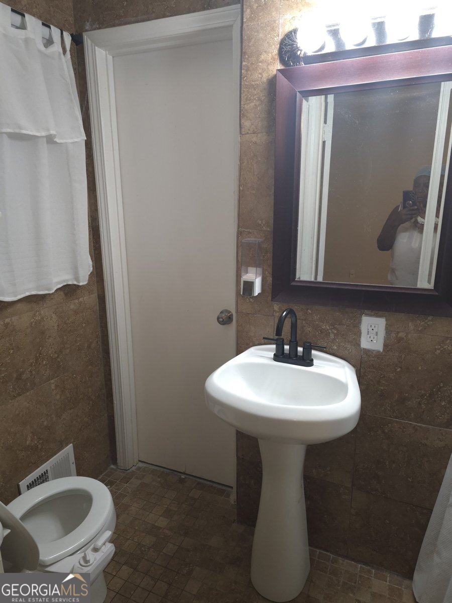2826 Manor Court Snellville - Photo 10