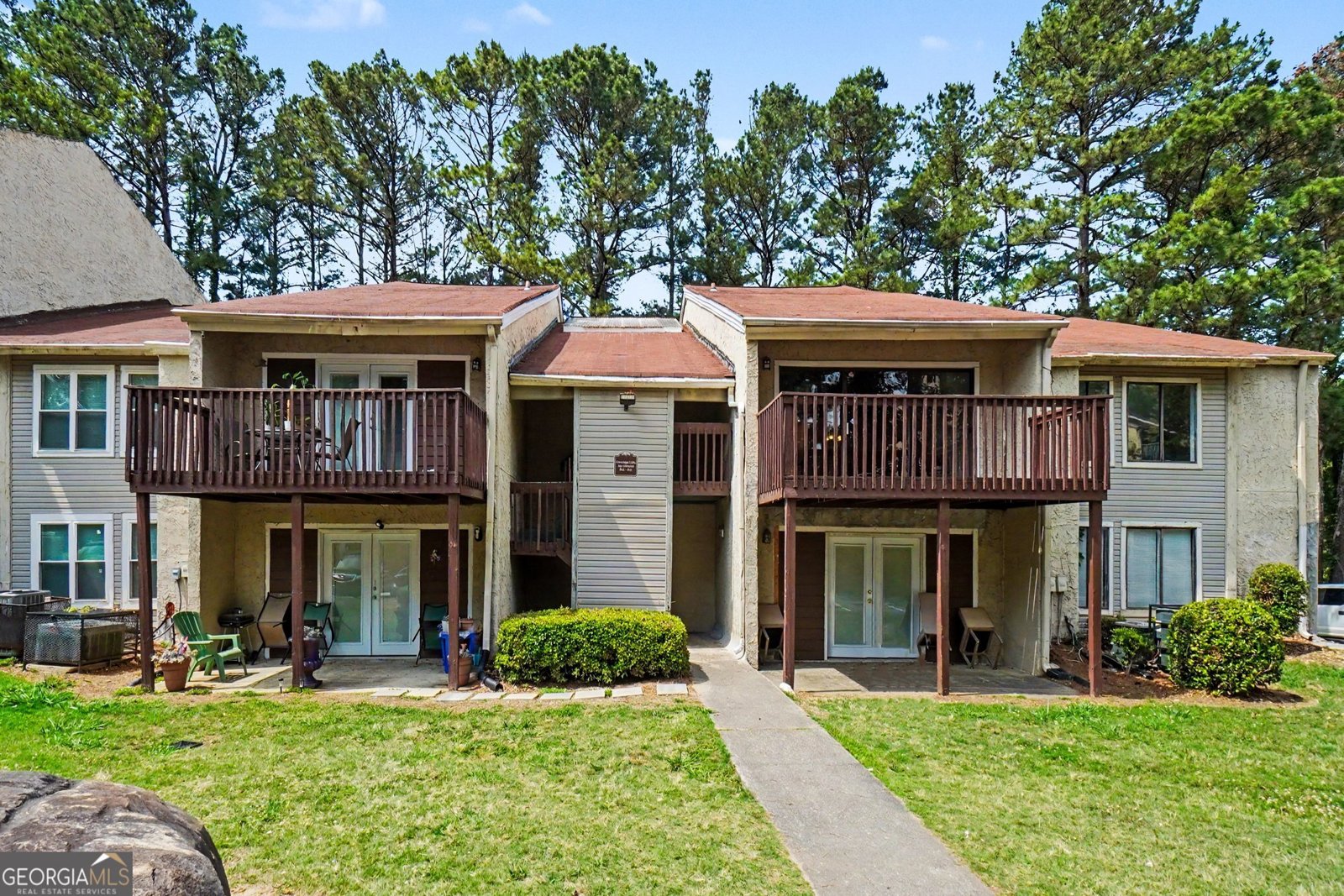 3575 Oakvale Road Decatur - main photo