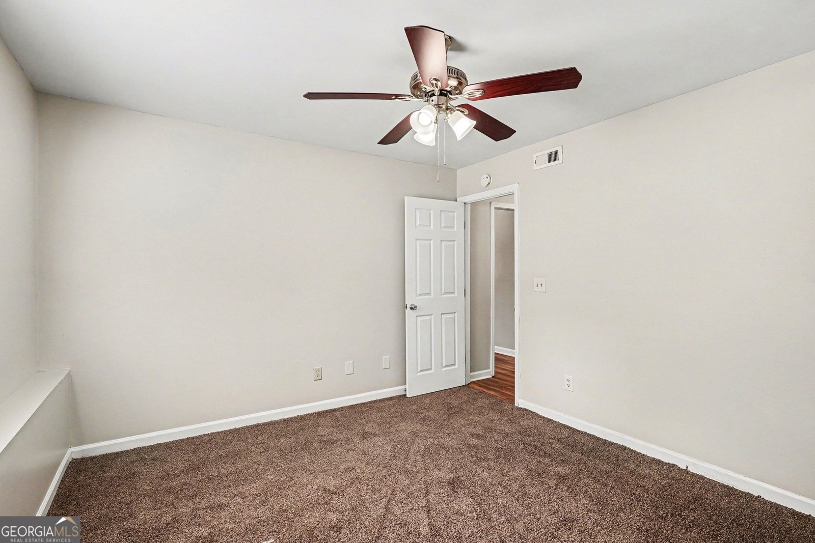 120 Beaverdam Court Covington - Photo 11