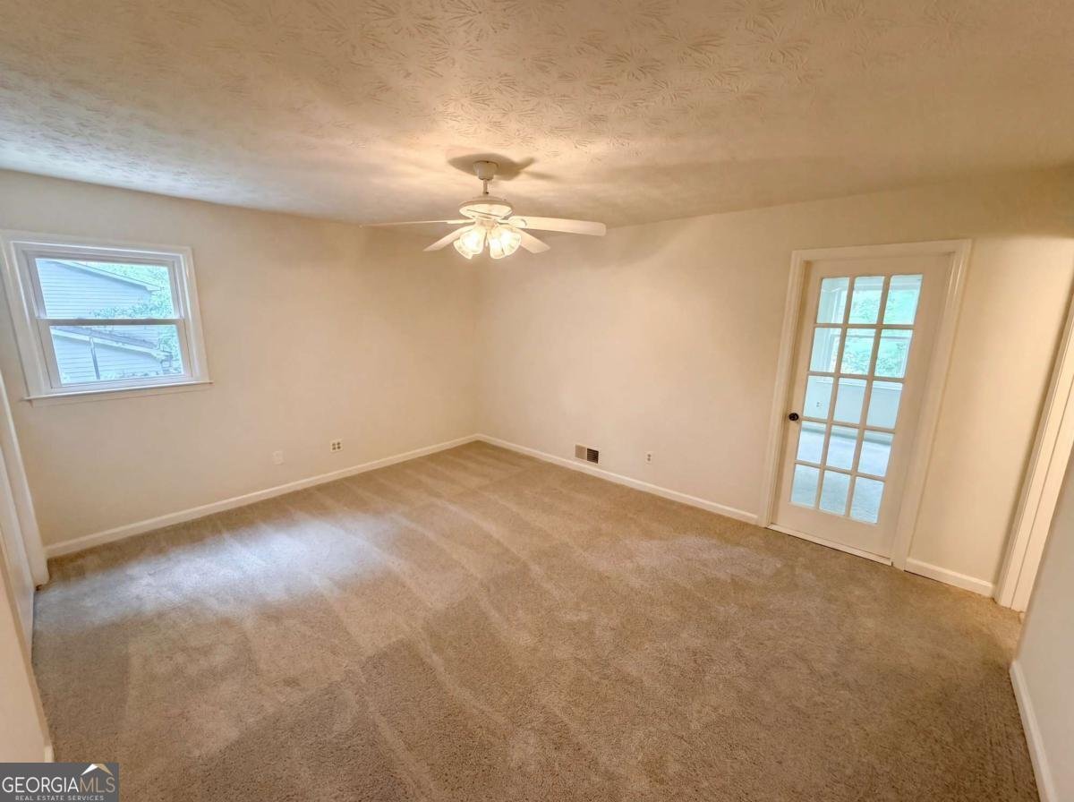 4402 Shore Lane Norcross - Photo 14