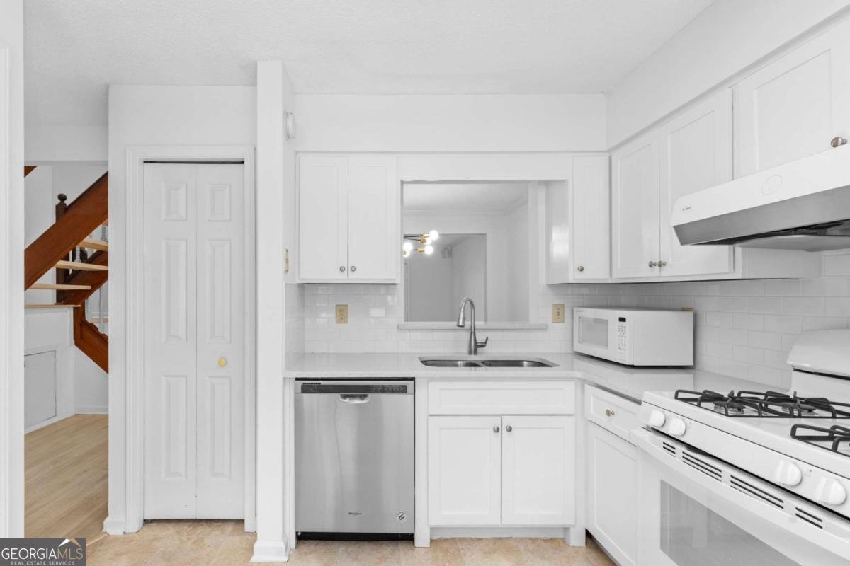 2883 Dresden Square Drive Atlanta - Photo 16