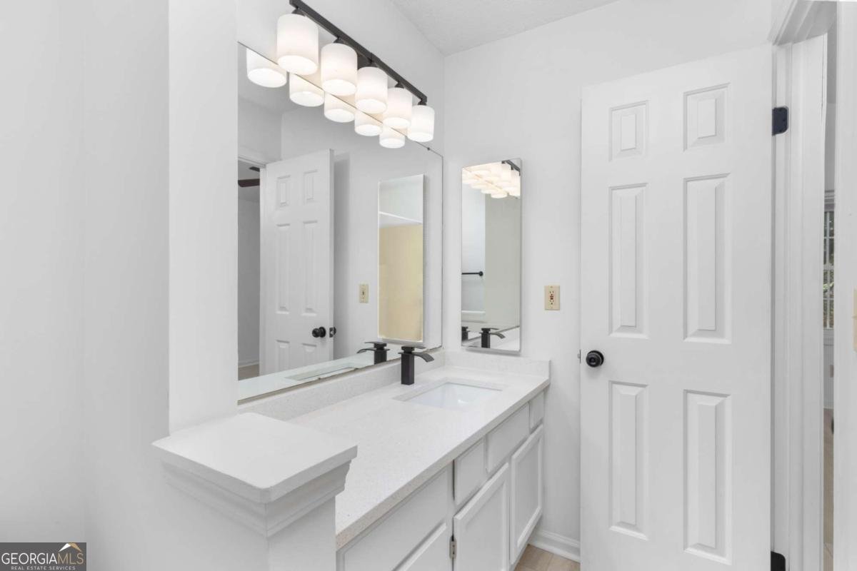 2883 Dresden Square Drive Atlanta - Photo 32