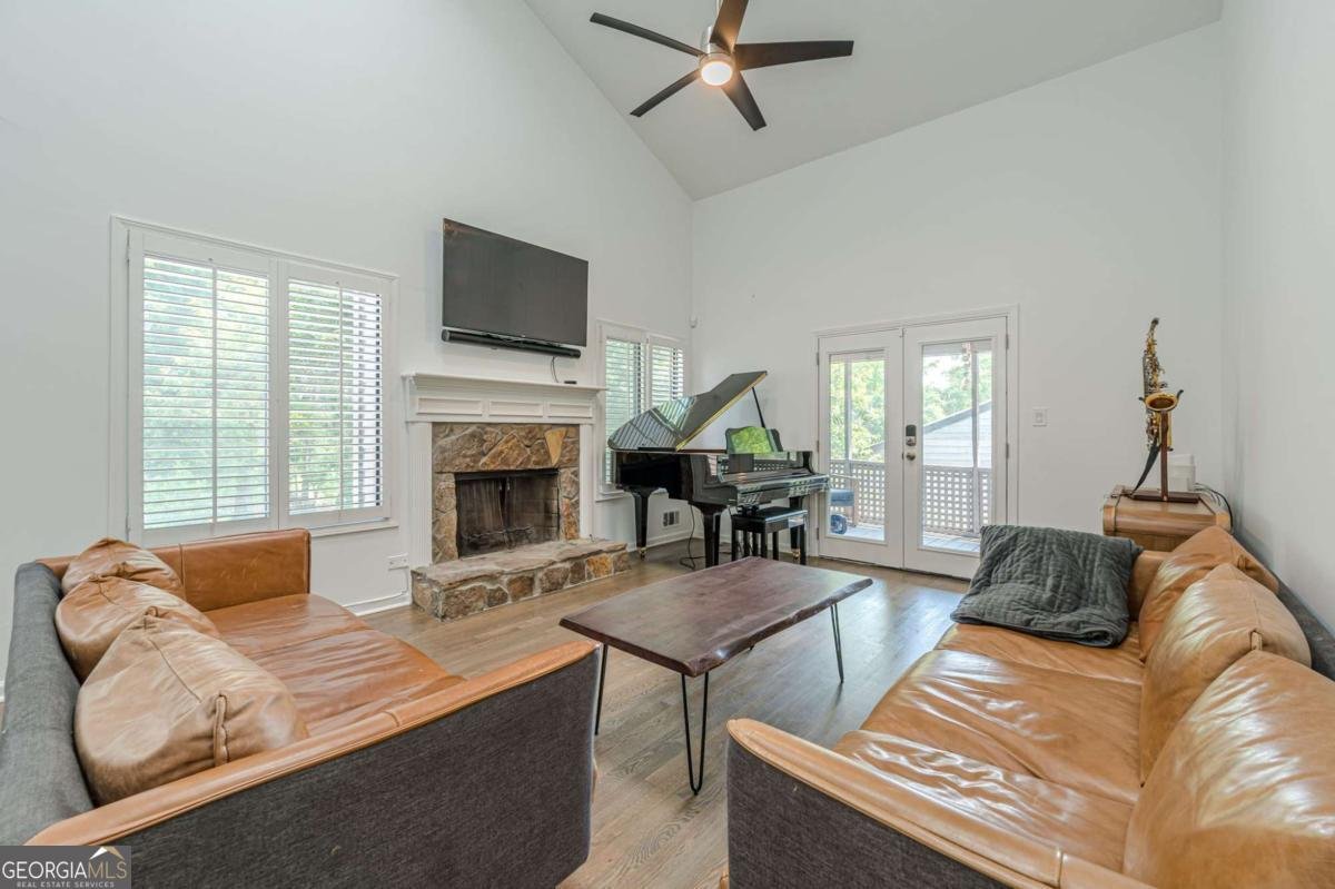 526 Gardenia Lane Marietta - Photo 8