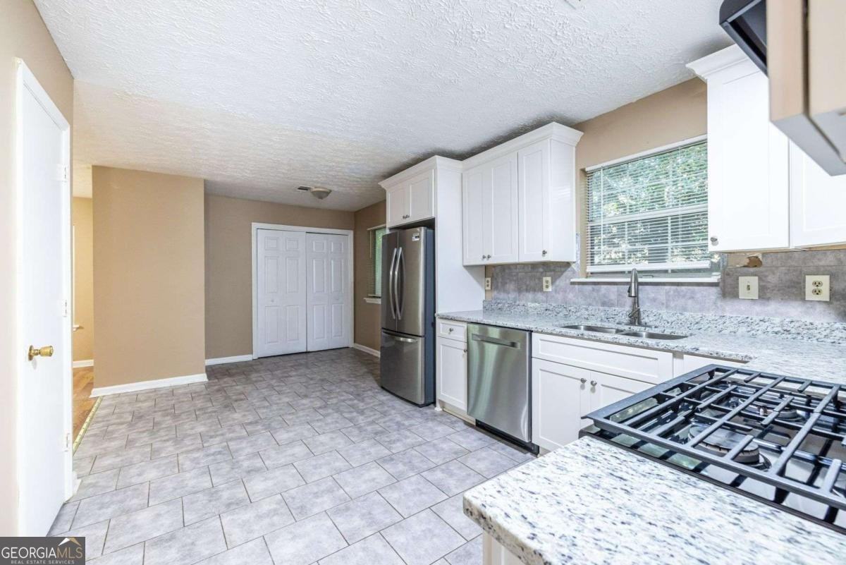 4775 Cedar Park Way Stone Mountain - Photo 10
