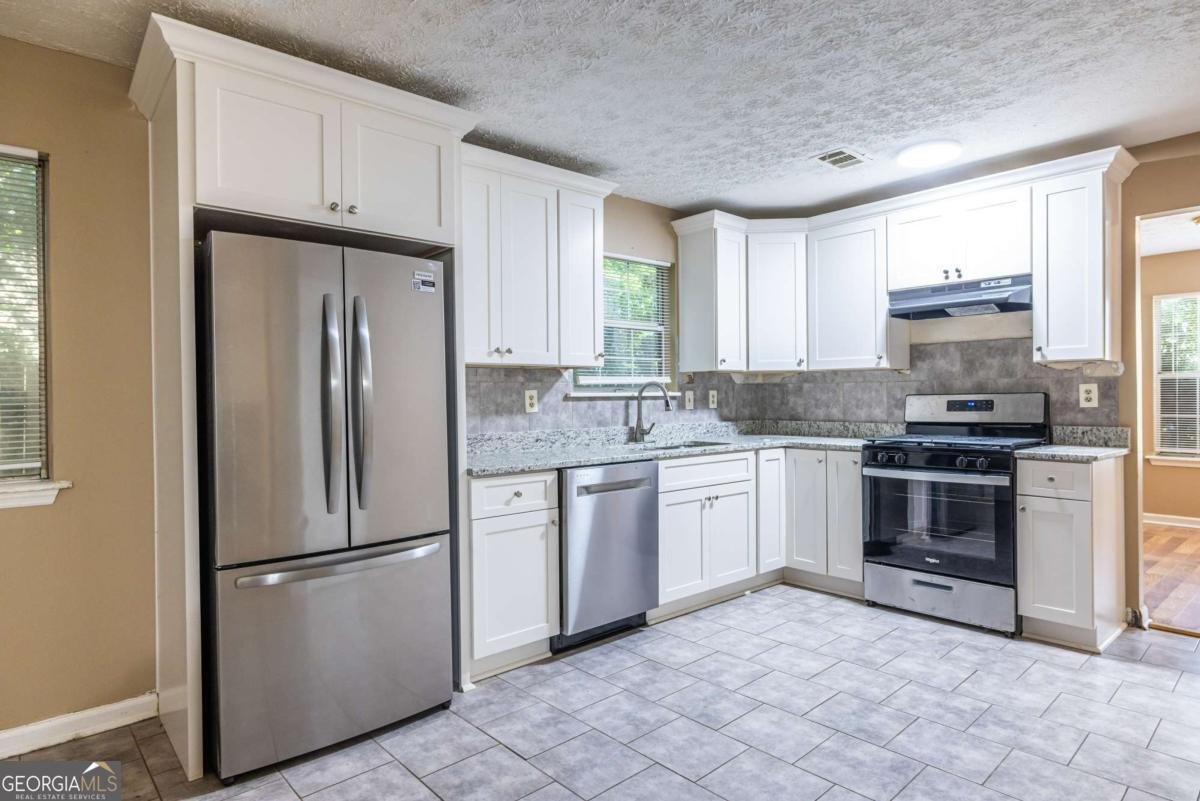 4775 Cedar Park Way Stone Mountain - Photo 7