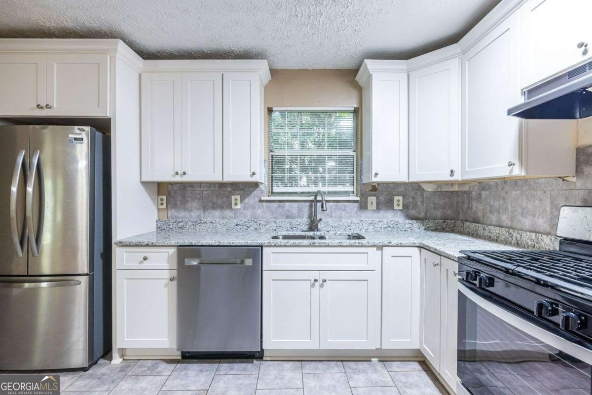 4775 Cedar Park Way Stone Mountain - Photo 8