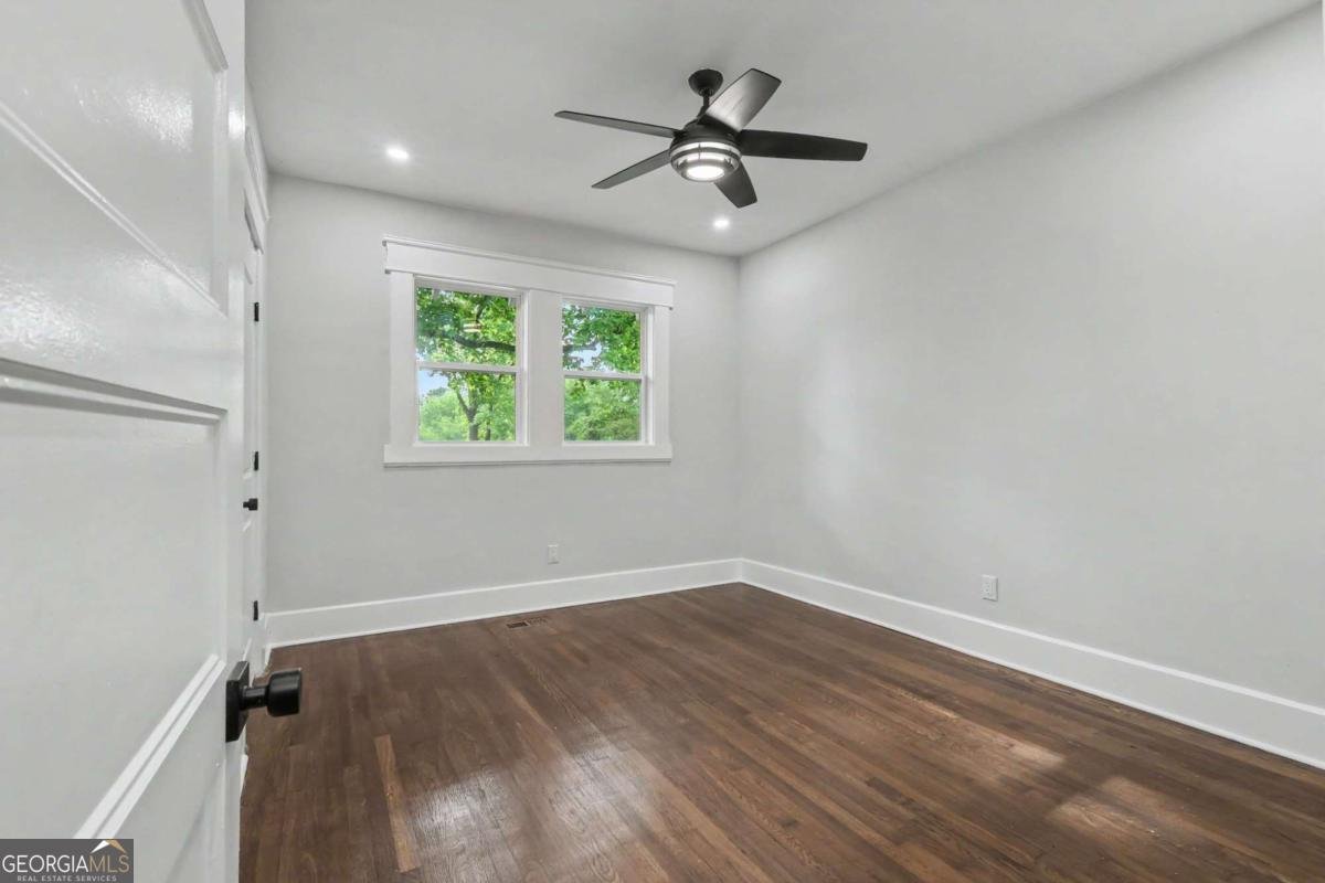 1460 Hartford Avenue Atlanta - Photo 20