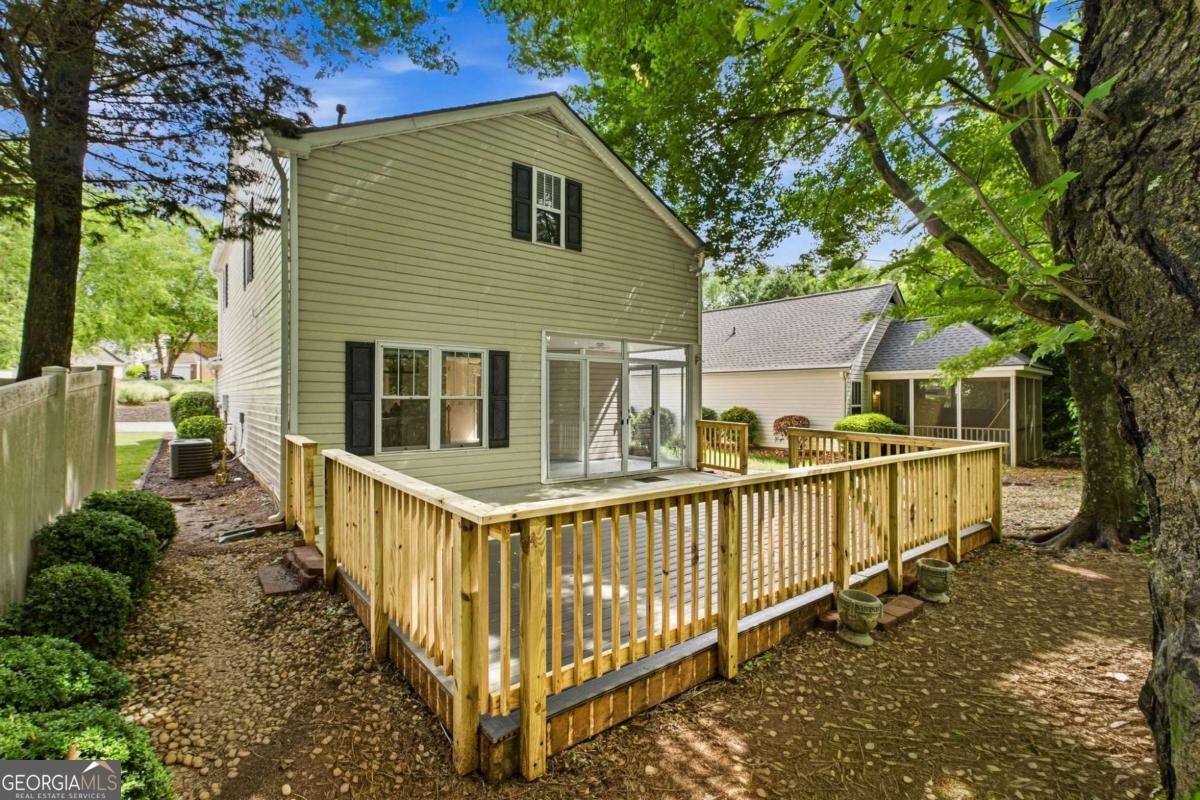 3815 Glen Laurel Court Cumming - Photo 10