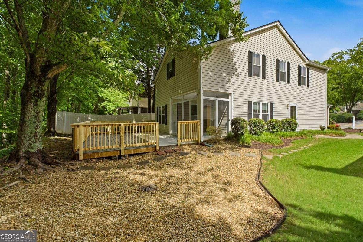 3815 Glen Laurel Court Cumming - Photo 8