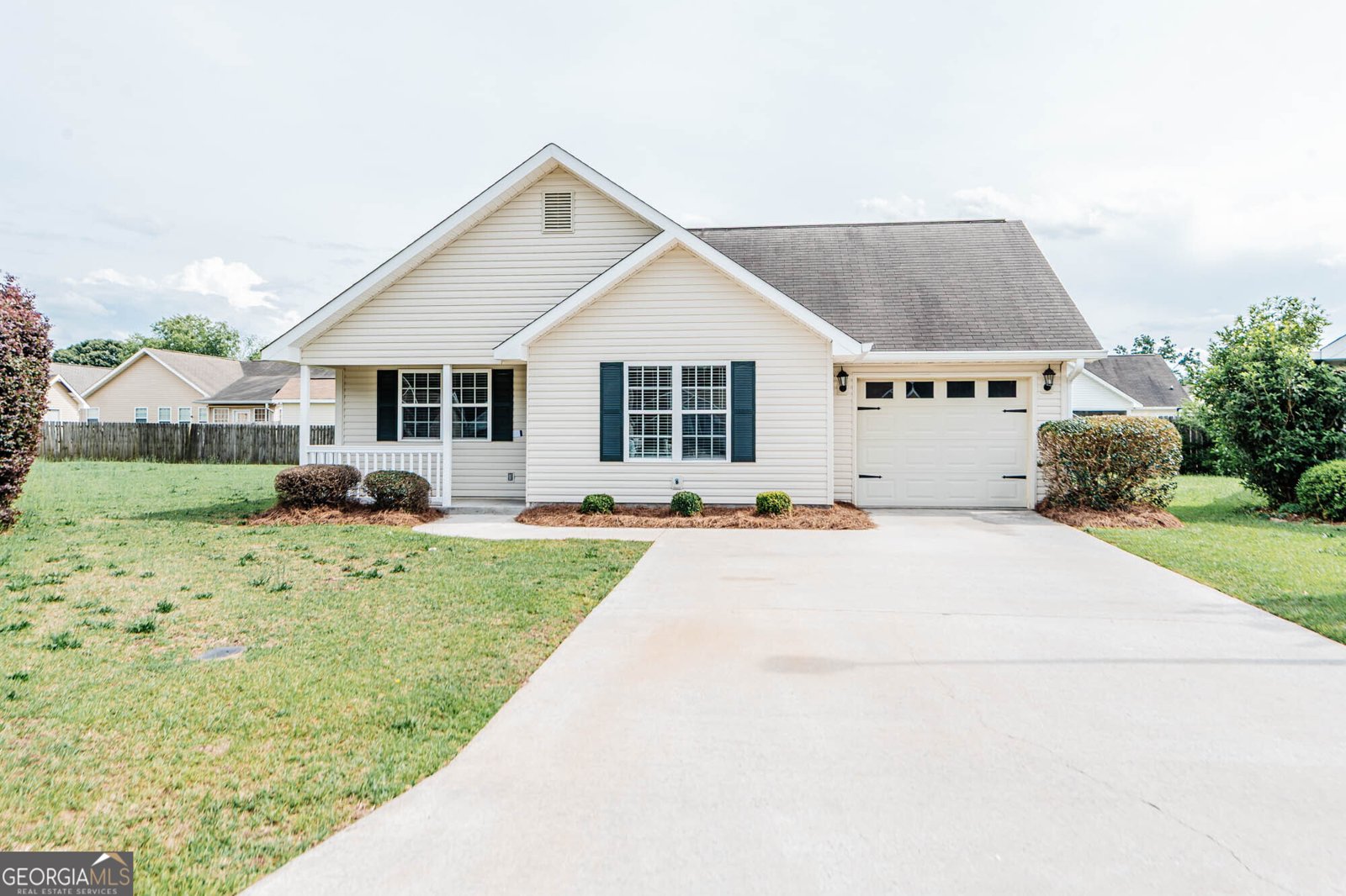 307 Antler Trail Warner Robins - main photo