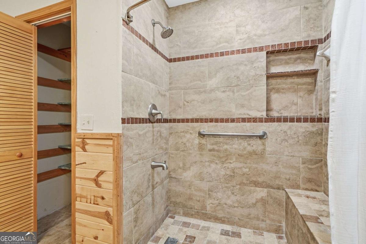 946 Laurel Circle Blue Ridge - Photo 18