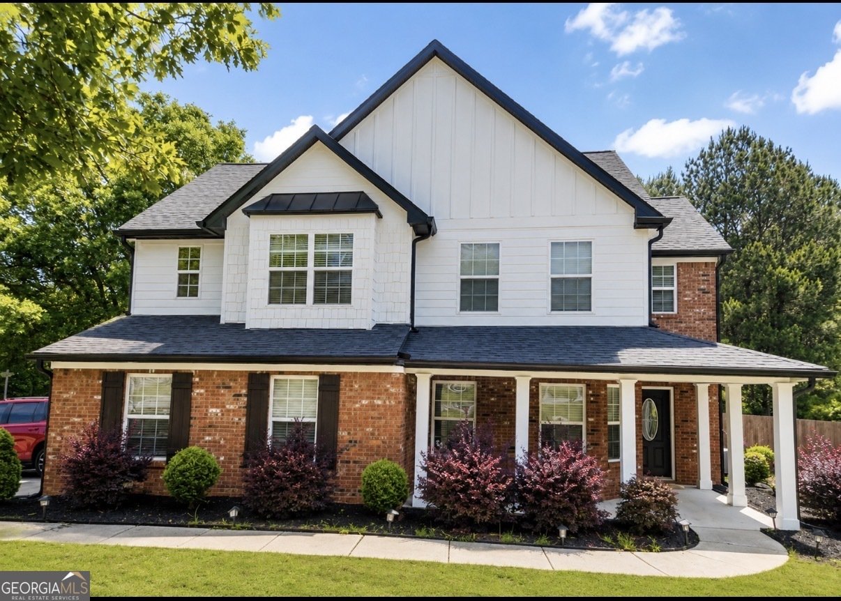 998 Shannon Road Loganville - main photo