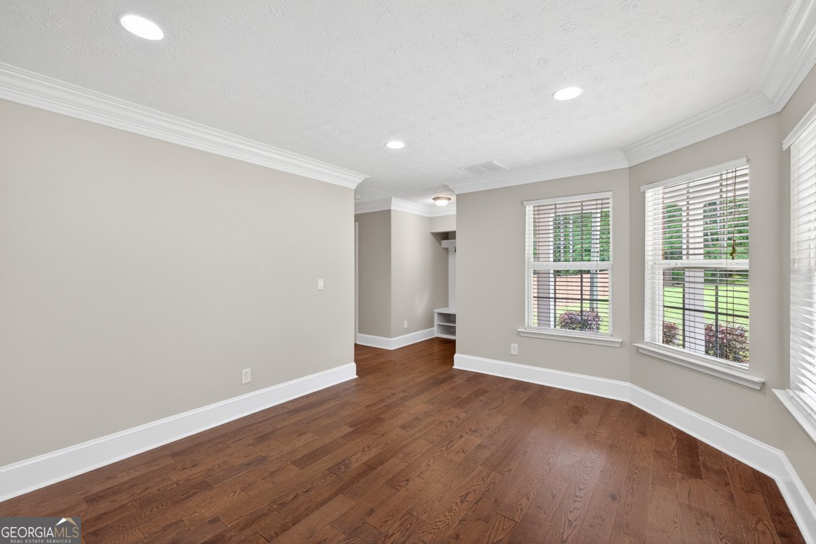 998 Shannon Road Loganville - Photo 12
