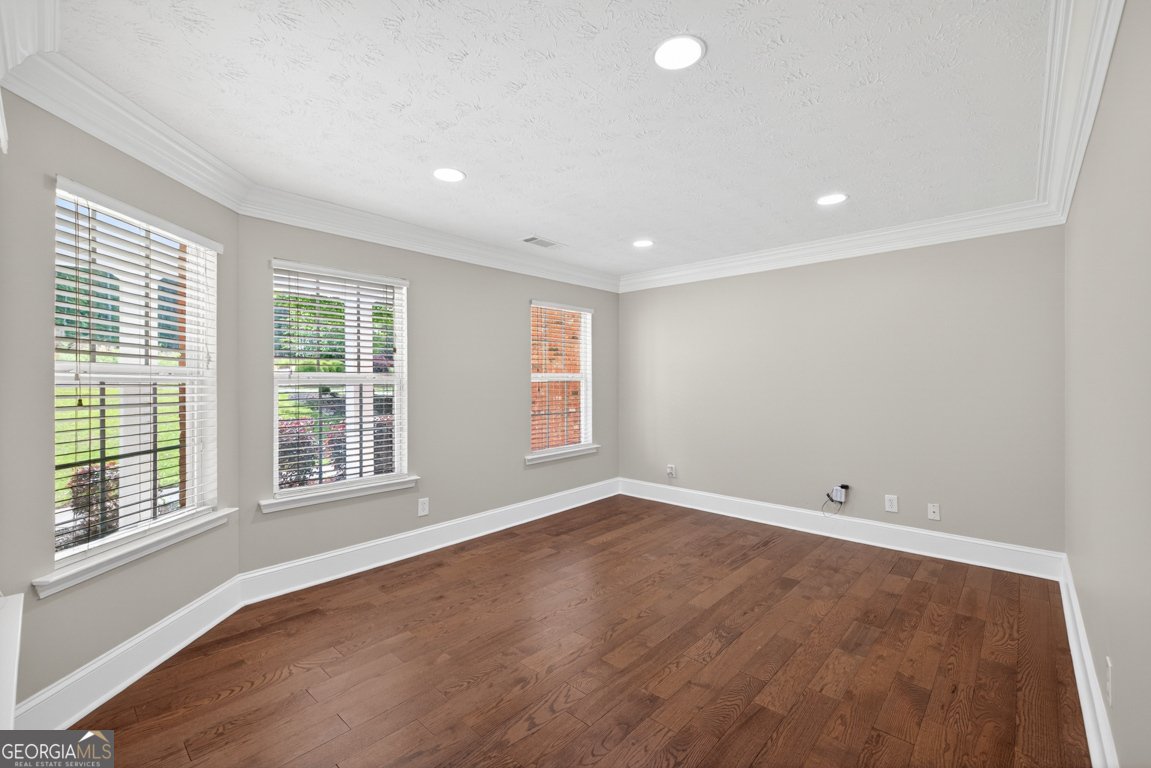 998 Shannon Road Loganville - Photo 13