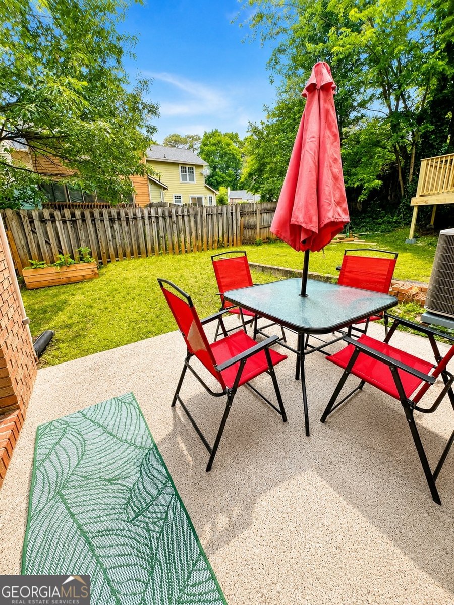 4716 Rockstile Way Stone Mountain - Photo 8