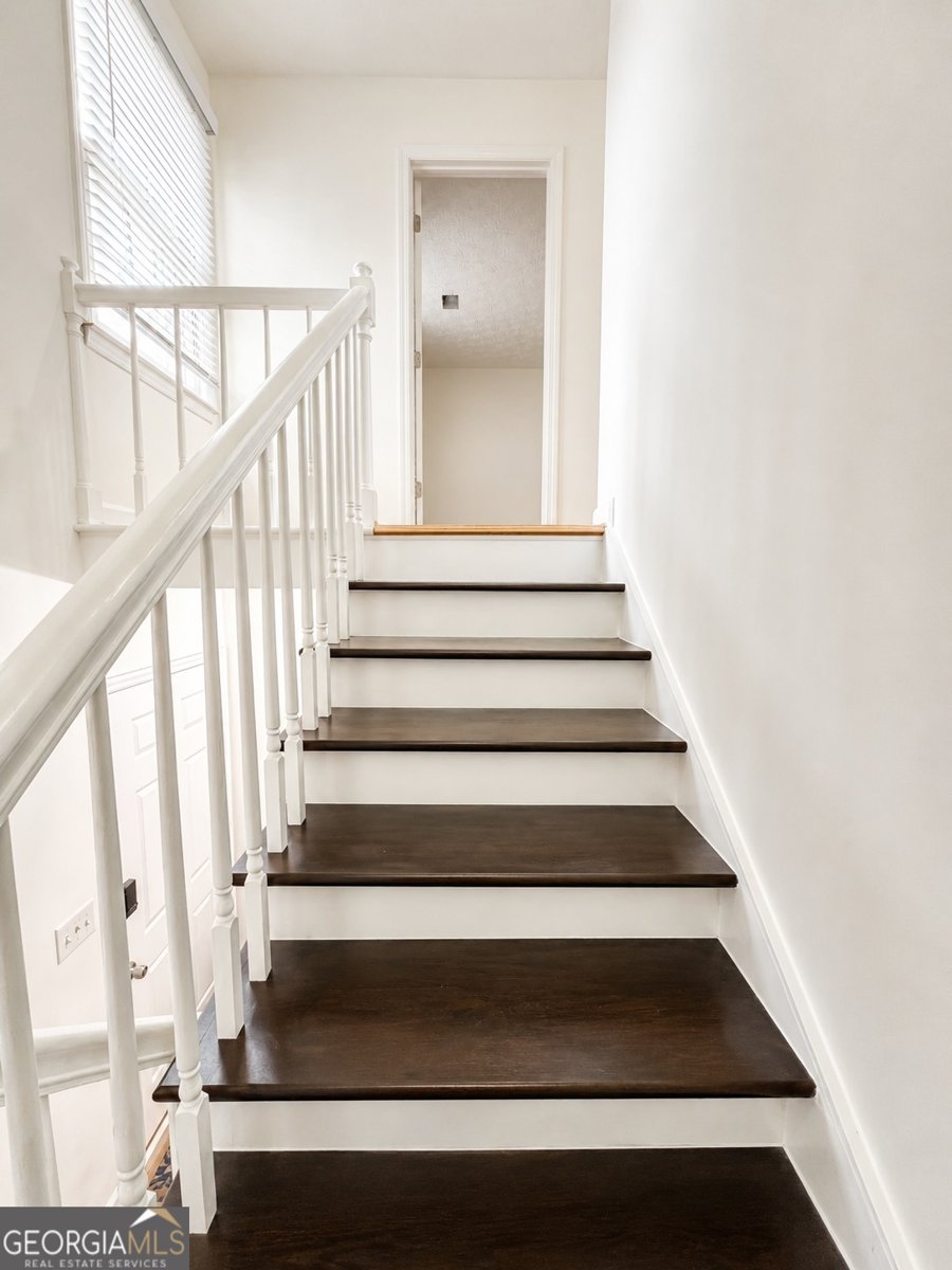 4716 Rockstile Way Stone Mountain - Photo 9