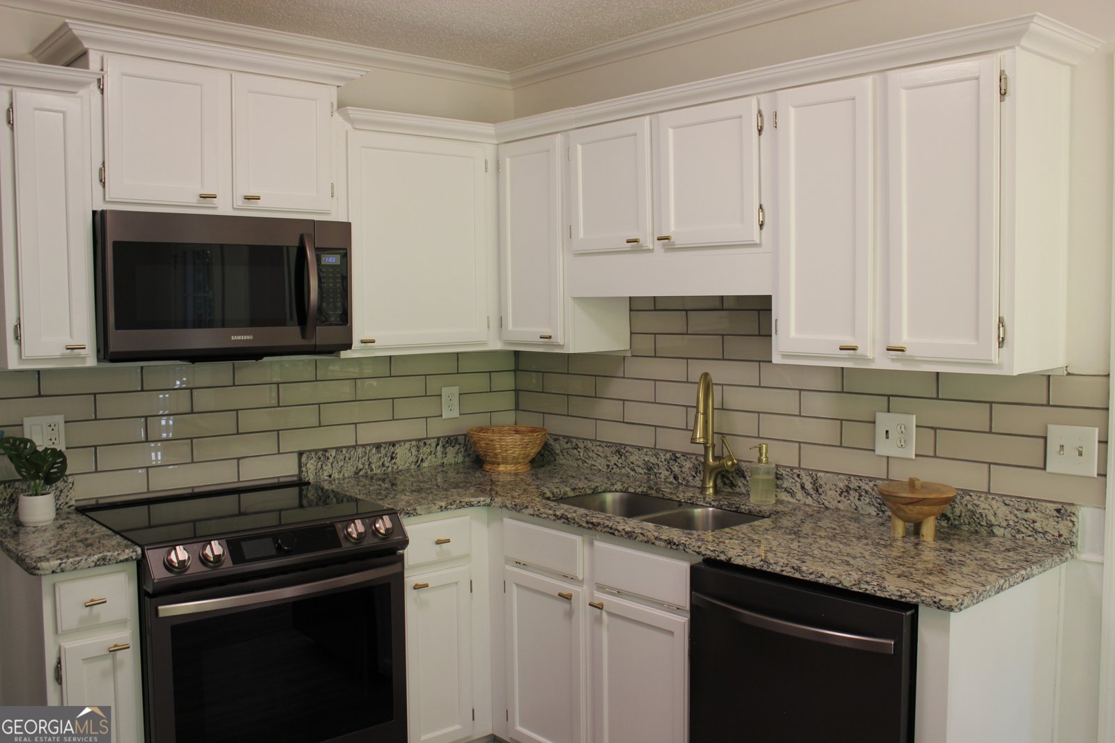 4897 Muirwood Drive Powder Springs - Photo 17