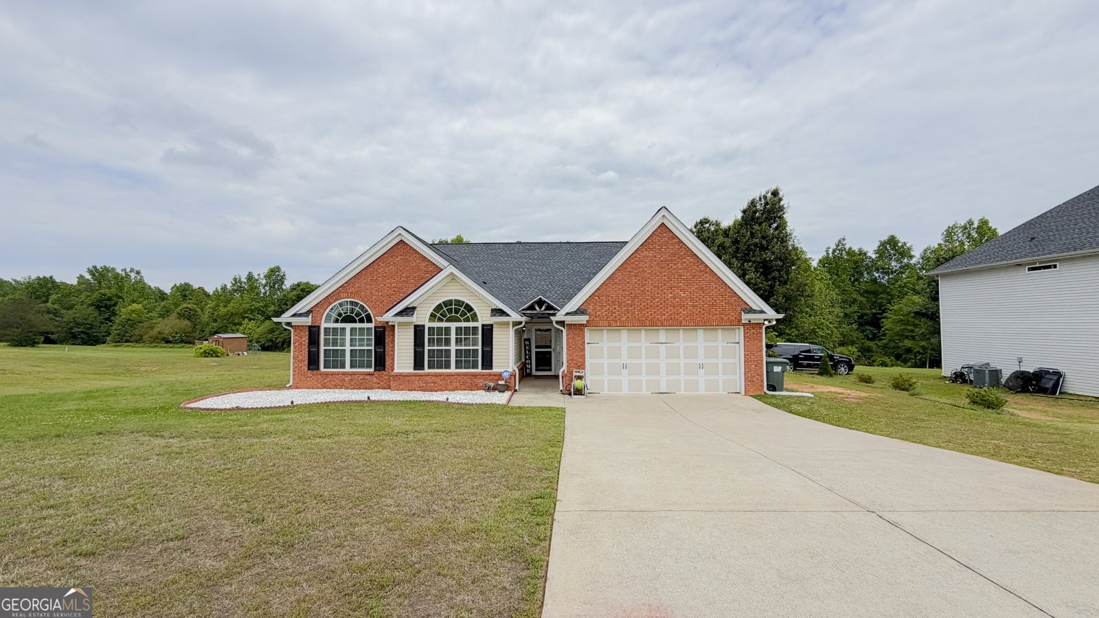 389 Merrill Meadows Point Douglasville - main photo