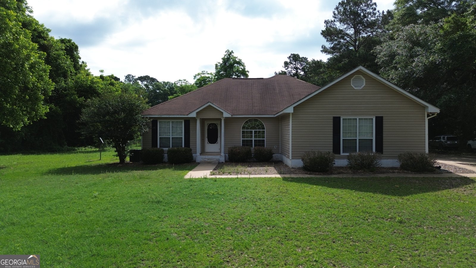 959 Lovers Lane Road Leesburg - main photo