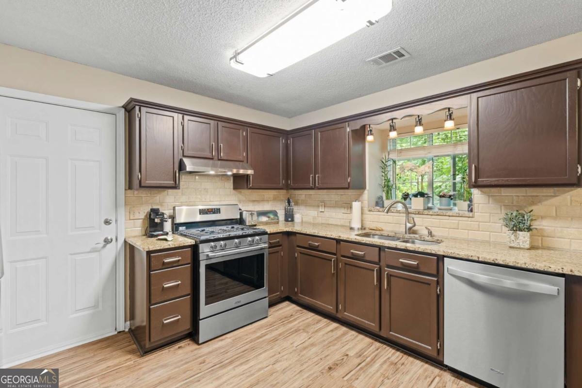 4002 Baywatch Cove Acworth - Photo 8
