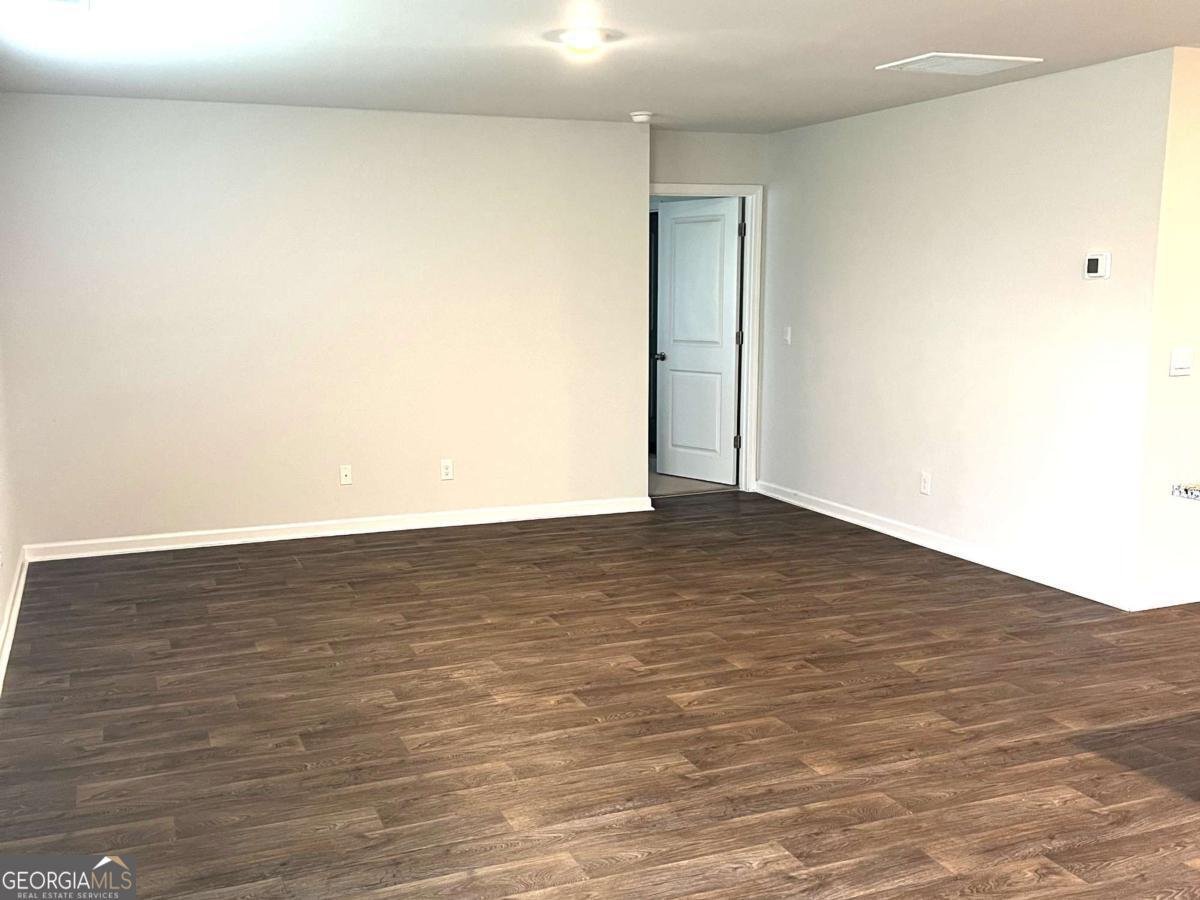 704 Chickadee Street Bloomingdale - Photo 9