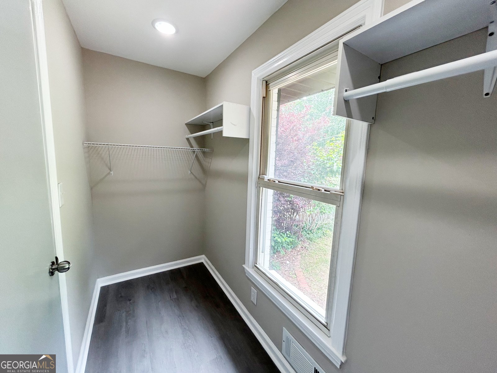 1523 Delia Drive Decatur - Photo 12