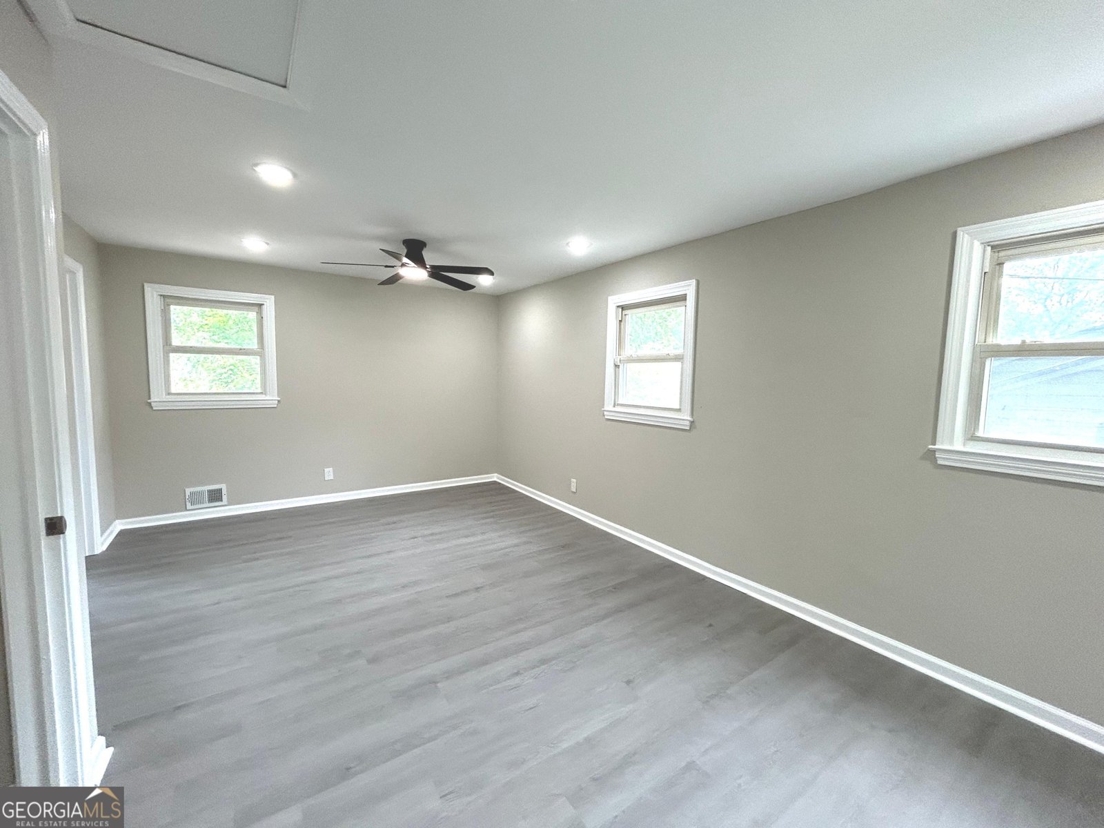 1523 Delia Drive Decatur - Photo 8