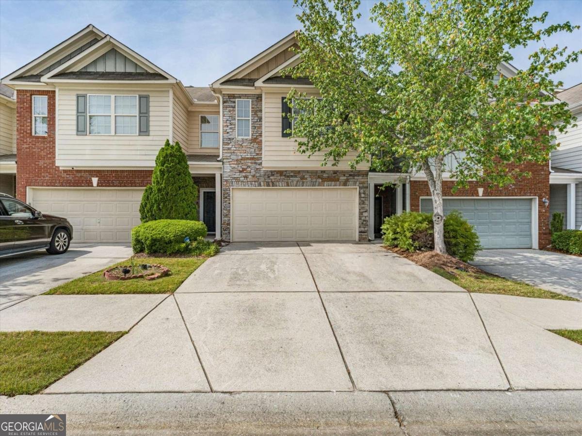 7590 Summer Berry Lane Lithonia - main photo