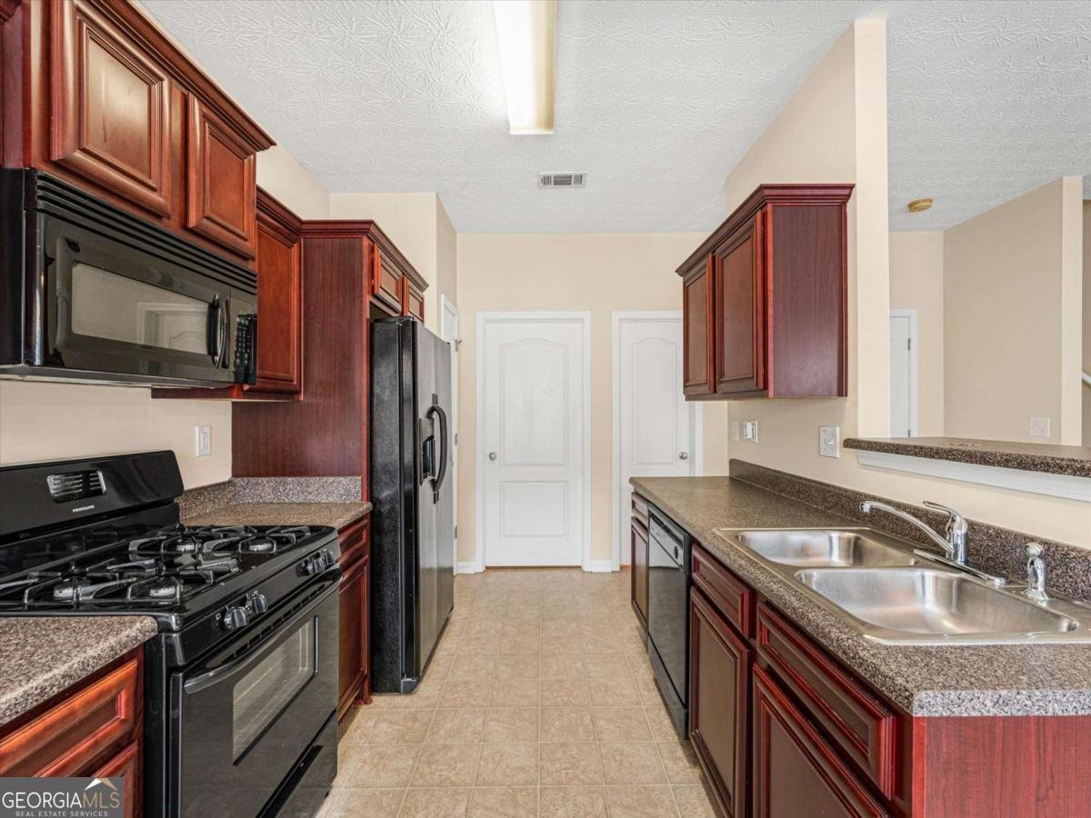 7590 Summer Berry Lane Lithonia - Photo 12
