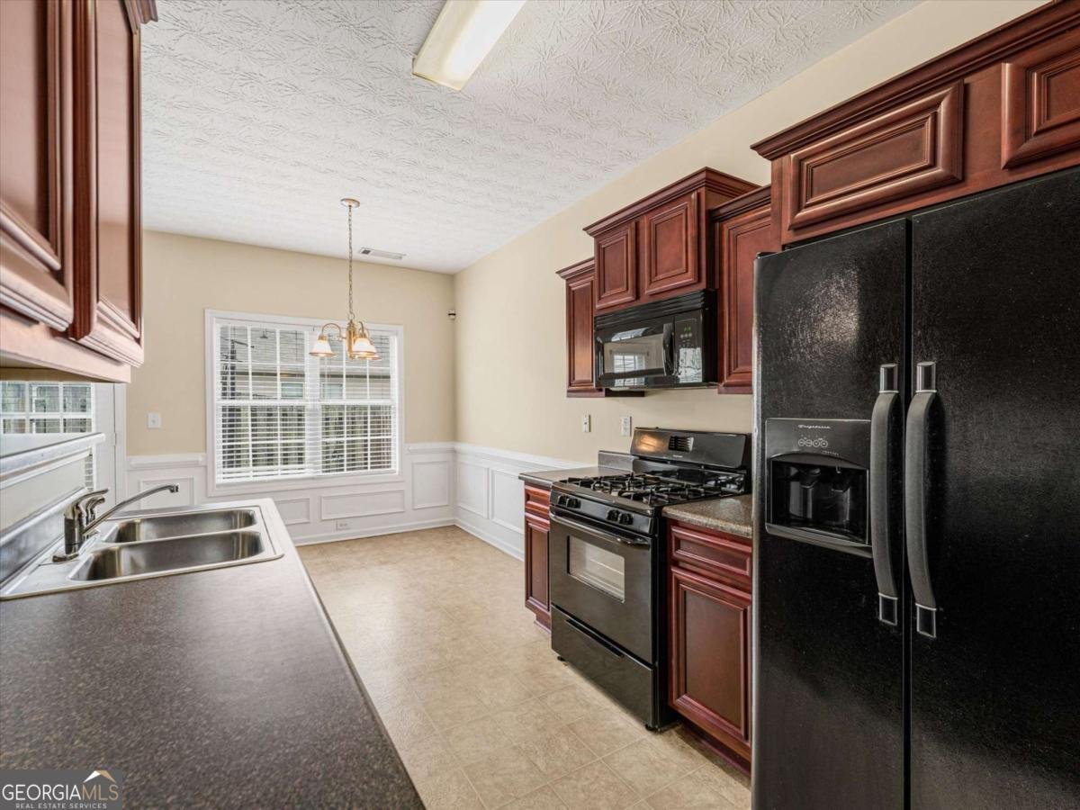 7590 Summer Berry Lane Lithonia - Photo 13