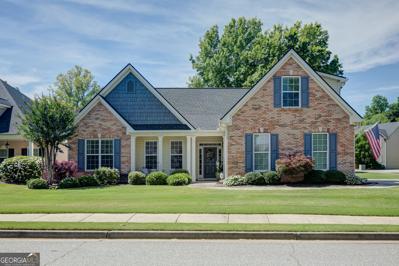 10 Village Park Drive Newnan - main photo