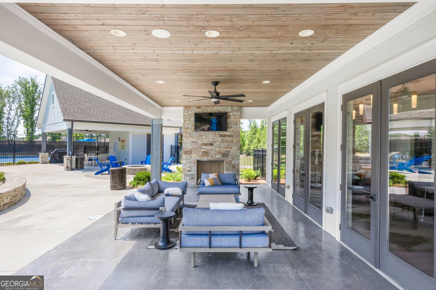 6853 River Rock Drive Flowery Branch - Photo 45