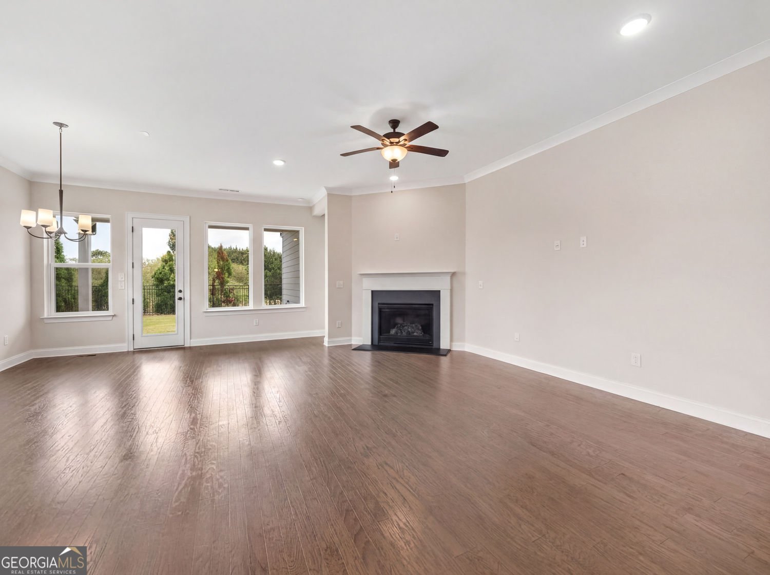 6853 River Rock Drive Flowery Branch - Photo 7