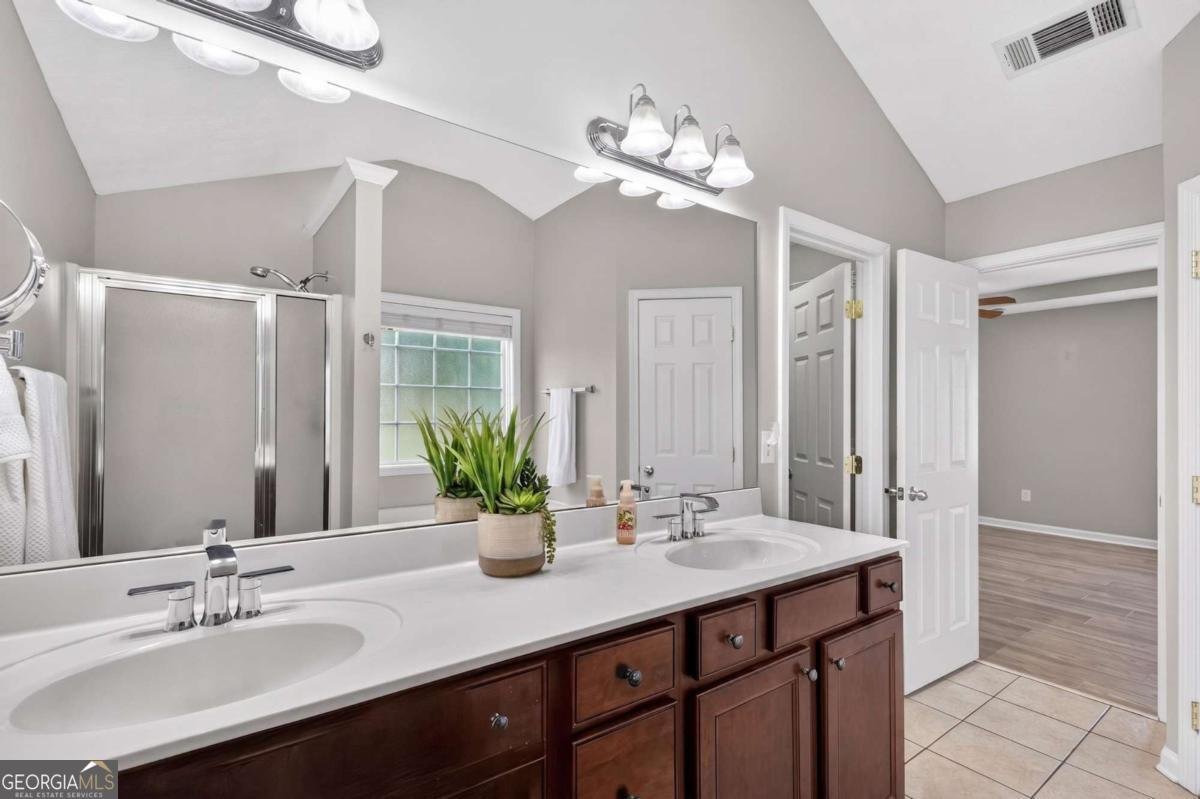 705 Annslee Court Loganville - Photo 25
