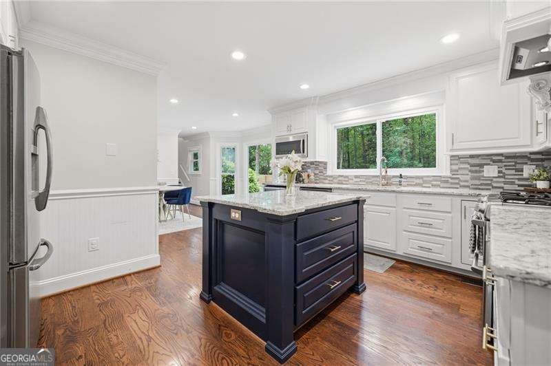 925 Kingridge Court Roswell - Photo 18