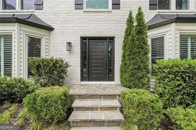 925 Kingridge Court Roswell - Photo 6