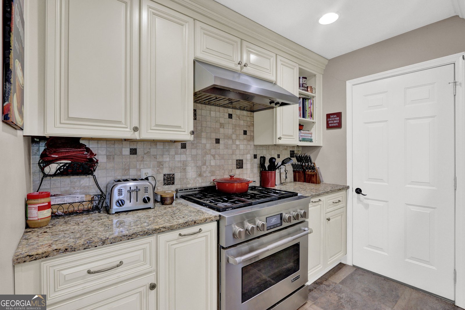 382 Charleston Lane Lawrenceville - Photo 13