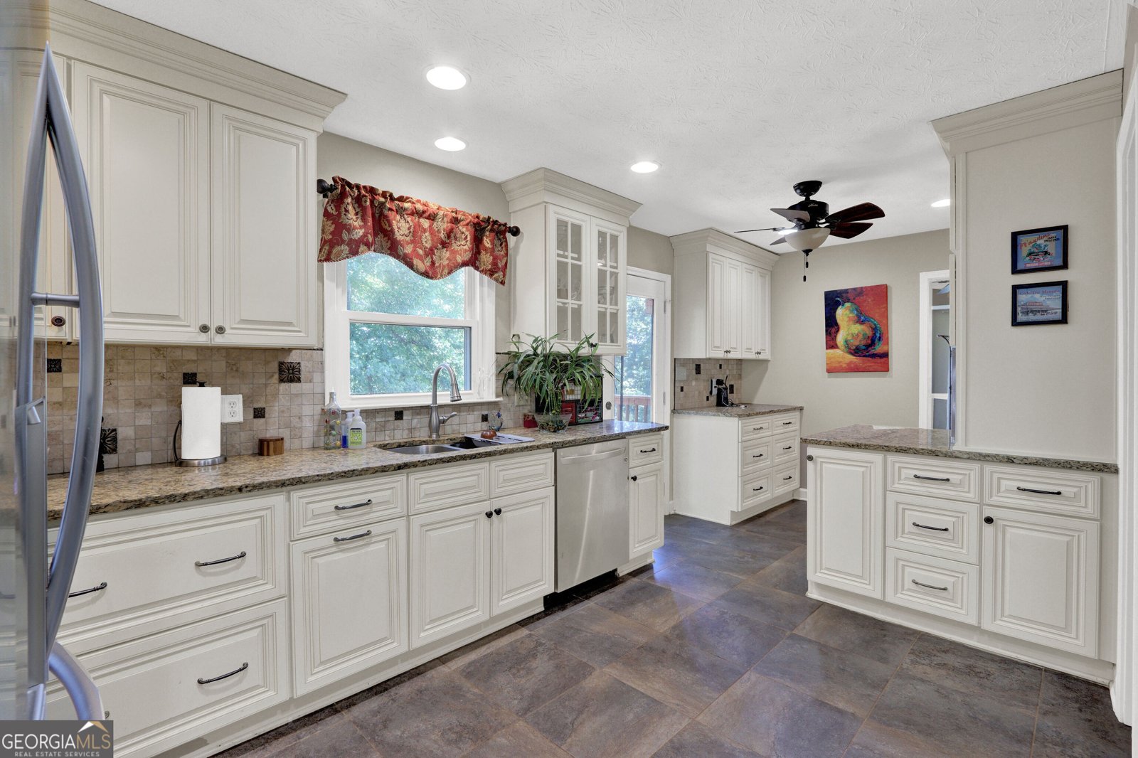 382 Charleston Lane Lawrenceville - Photo 14