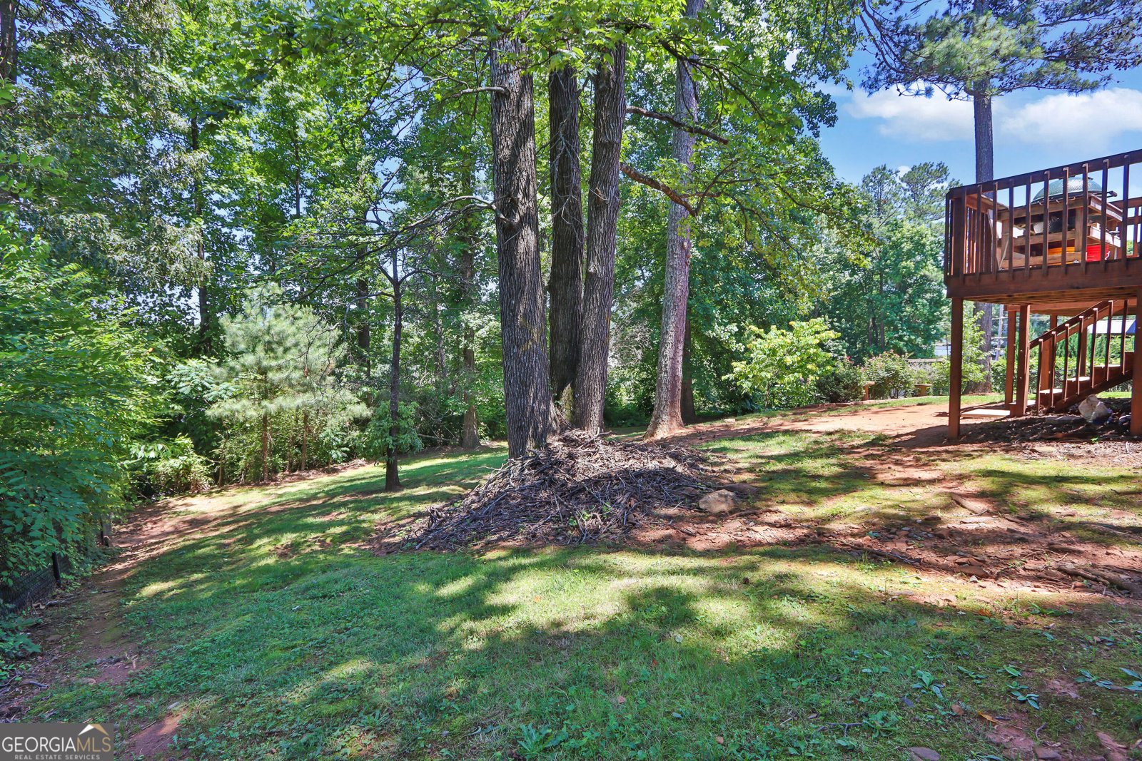 382 Charleston Lane Lawrenceville - Photo 32