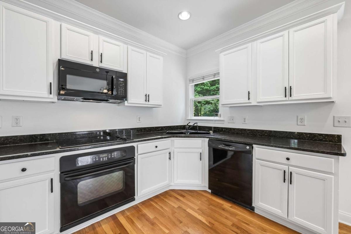 6367 Spring Lake Drive Flowery Branch - Photo 13