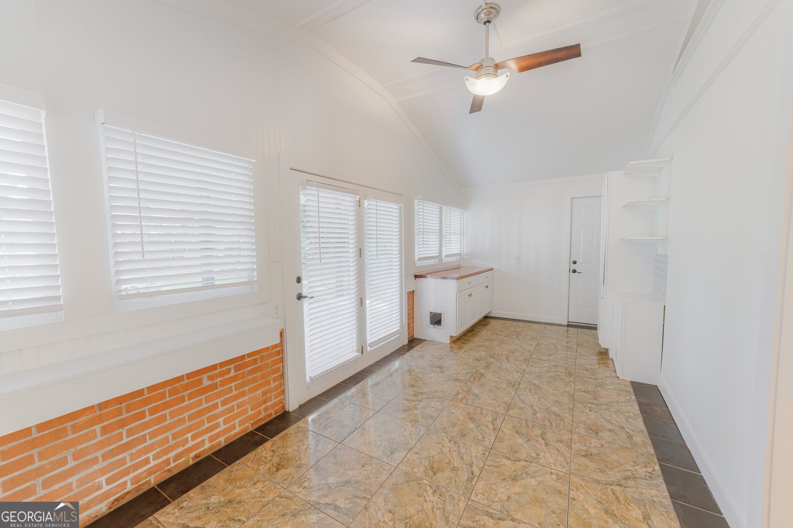 322 Sharondale Road Savannah - Photo 14