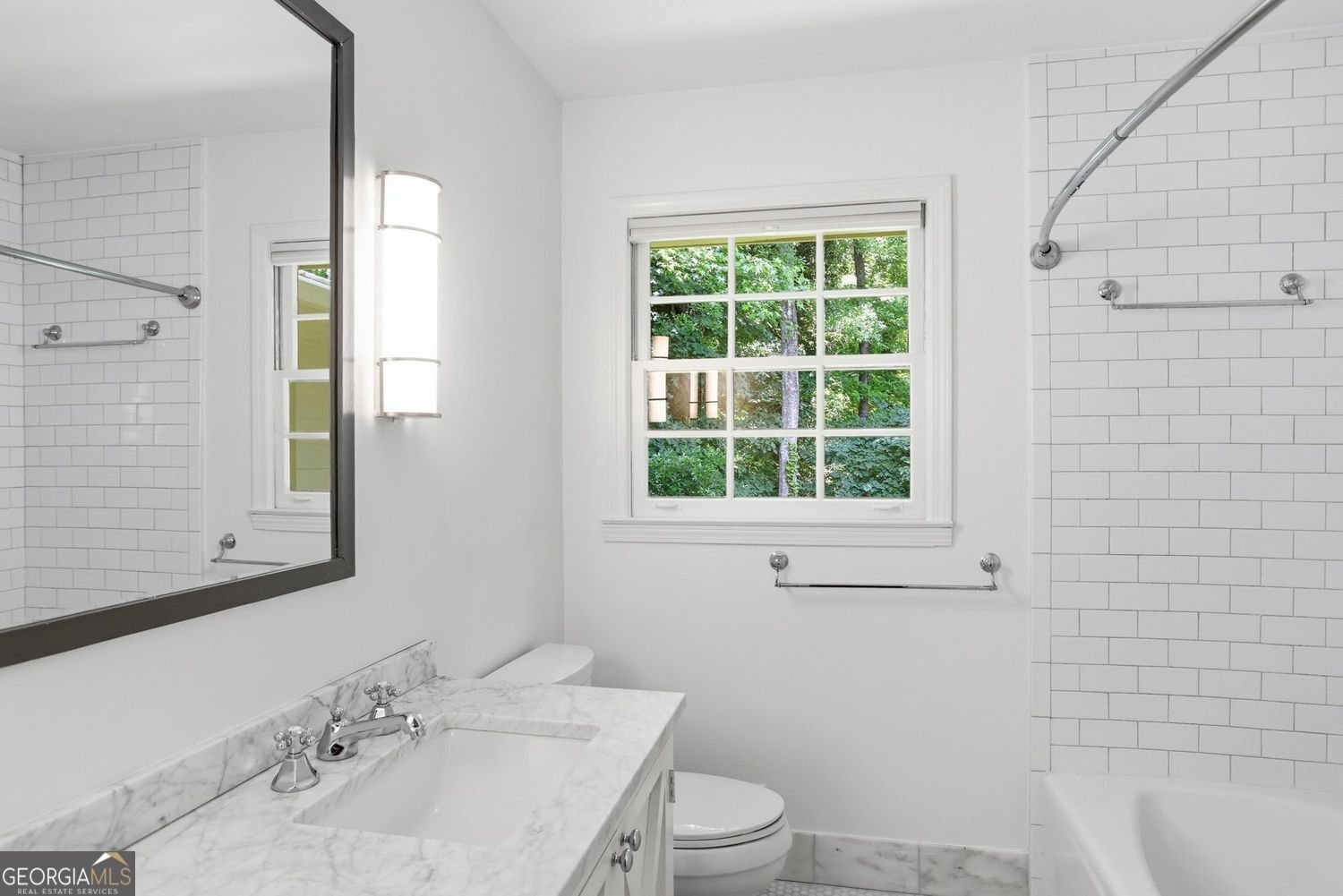 7265 Thornhill Lane Sandy Springs - Photo 21