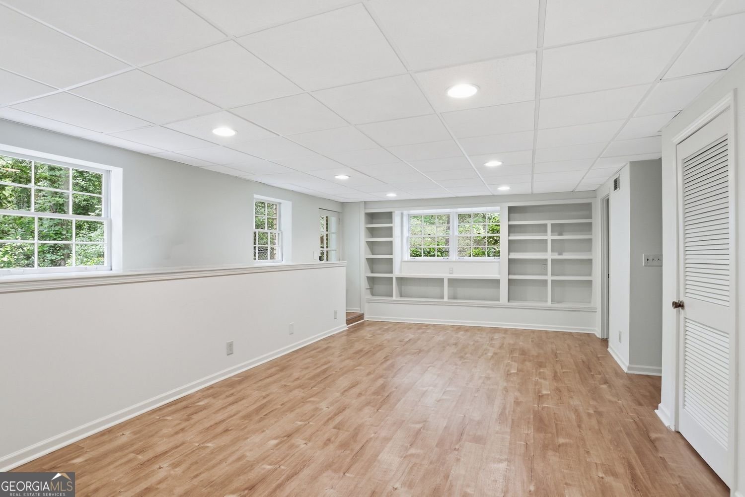 7265 Thornhill Lane Sandy Springs - Photo 28