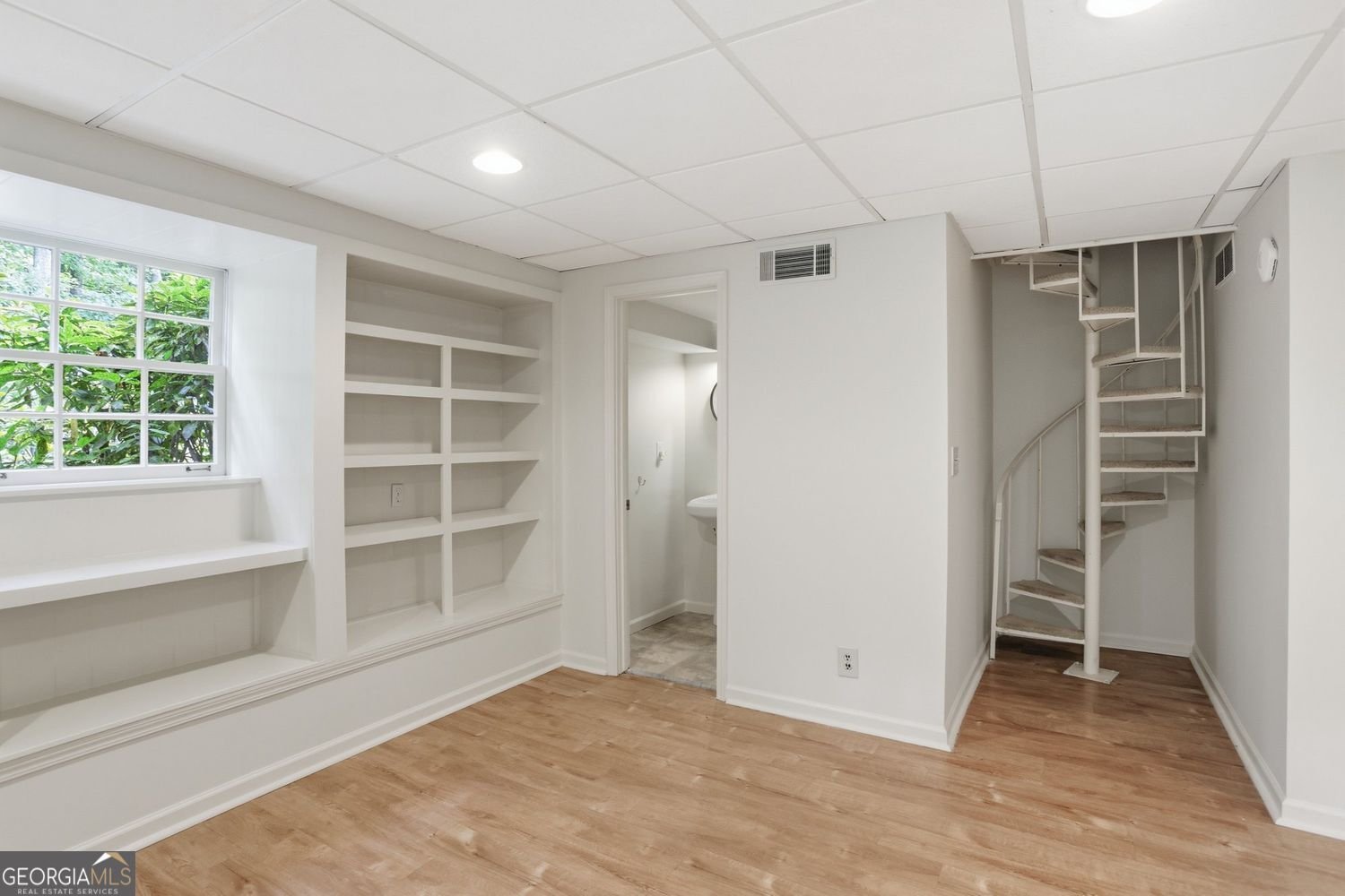 7265 Thornhill Lane Sandy Springs - Photo 29