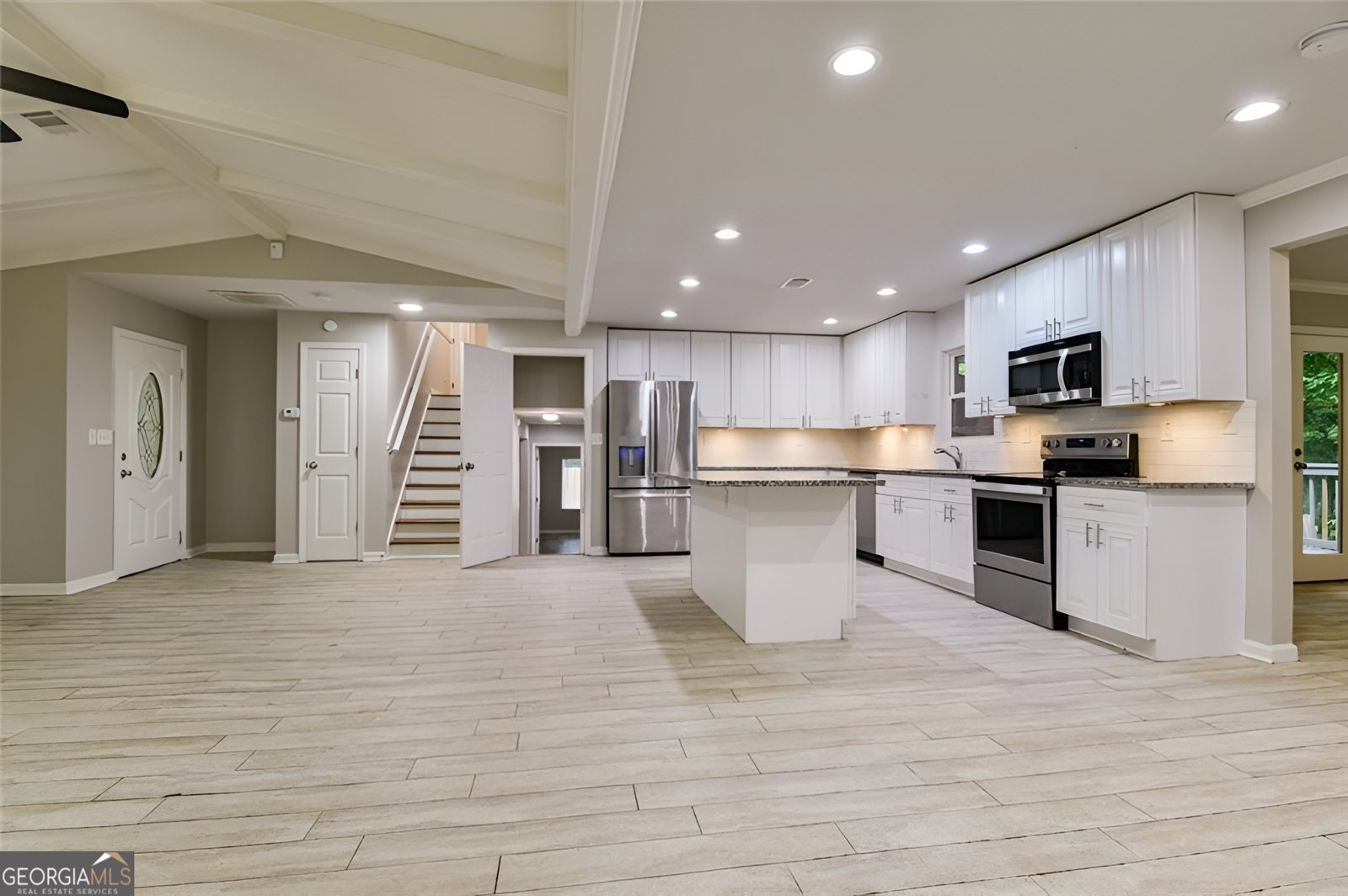 635 Garden Grove Drive Lawrenceville - Photo 9