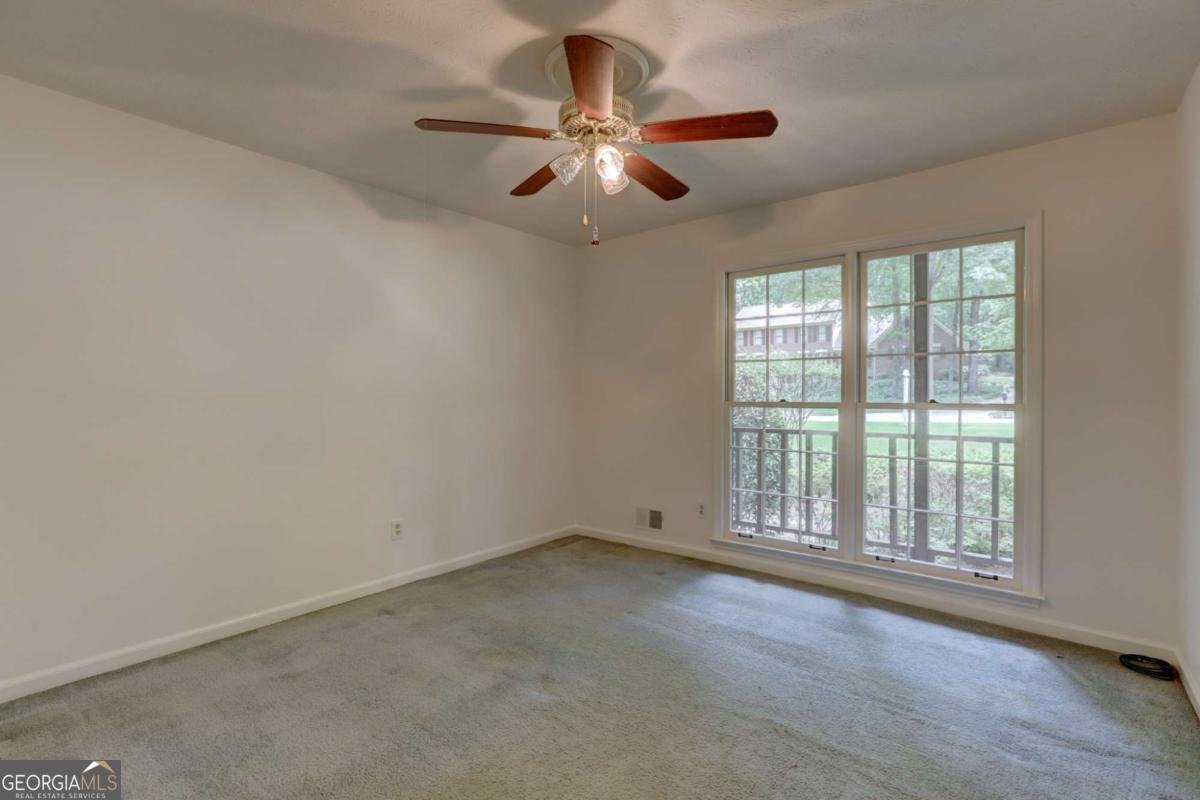 2737 Hearthstone Circle Marietta - Photo 33