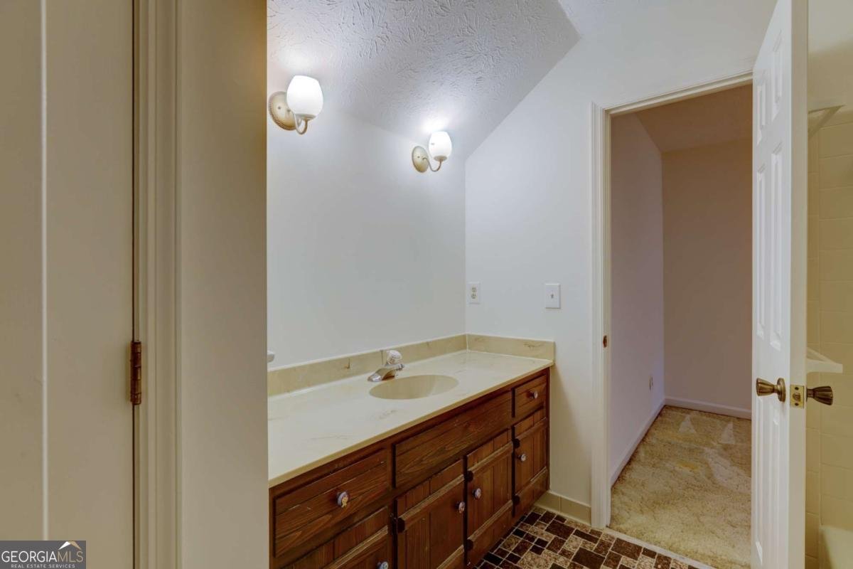 2737 Hearthstone Circle Marietta - Photo 38